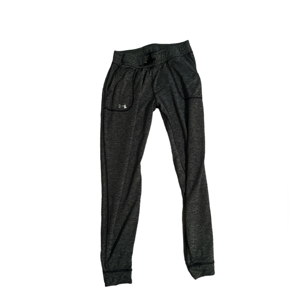 Grey women’s under armor sweatpants
